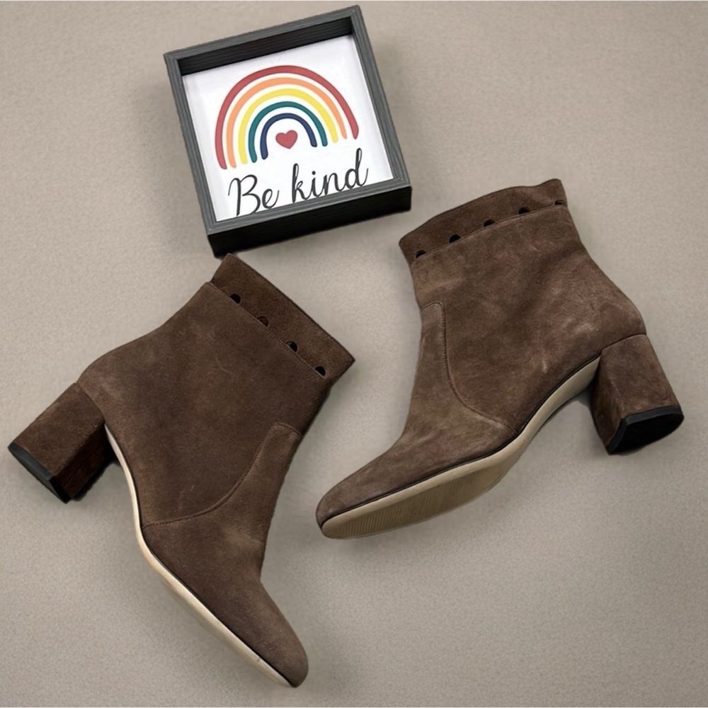 * Max & Co Brown Ankle Booties with Suede Finish